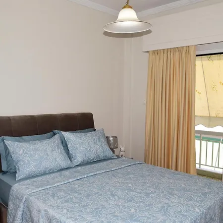 Cozy With Stunning Views Athens